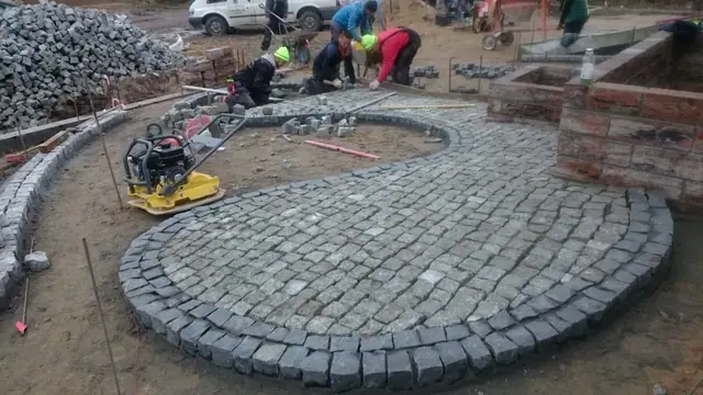 Podjazdy z kostki brukowej w Kołobrzegu